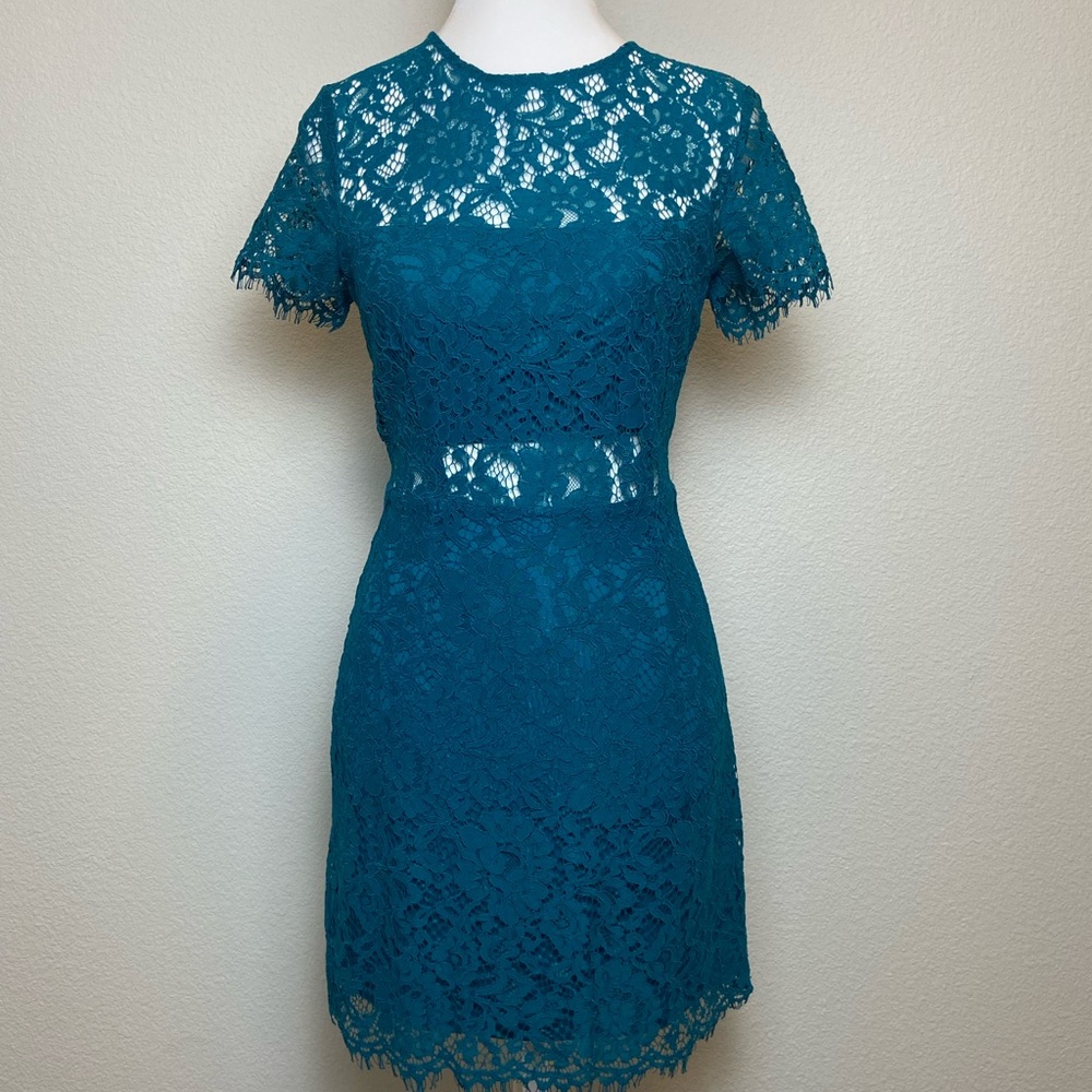 Dynamite teal lace above the knee bodicone exposed back dress, summer party club